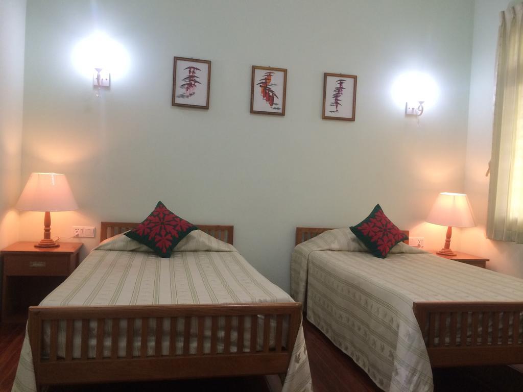 Ma Ma Guest House Mandalay Room photo