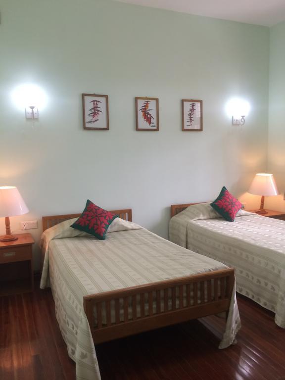 Ma Ma Guest House Mandalay Exterior photo